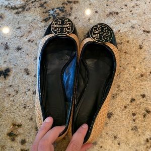 Tory Burch Woven Straw and Black - 9M